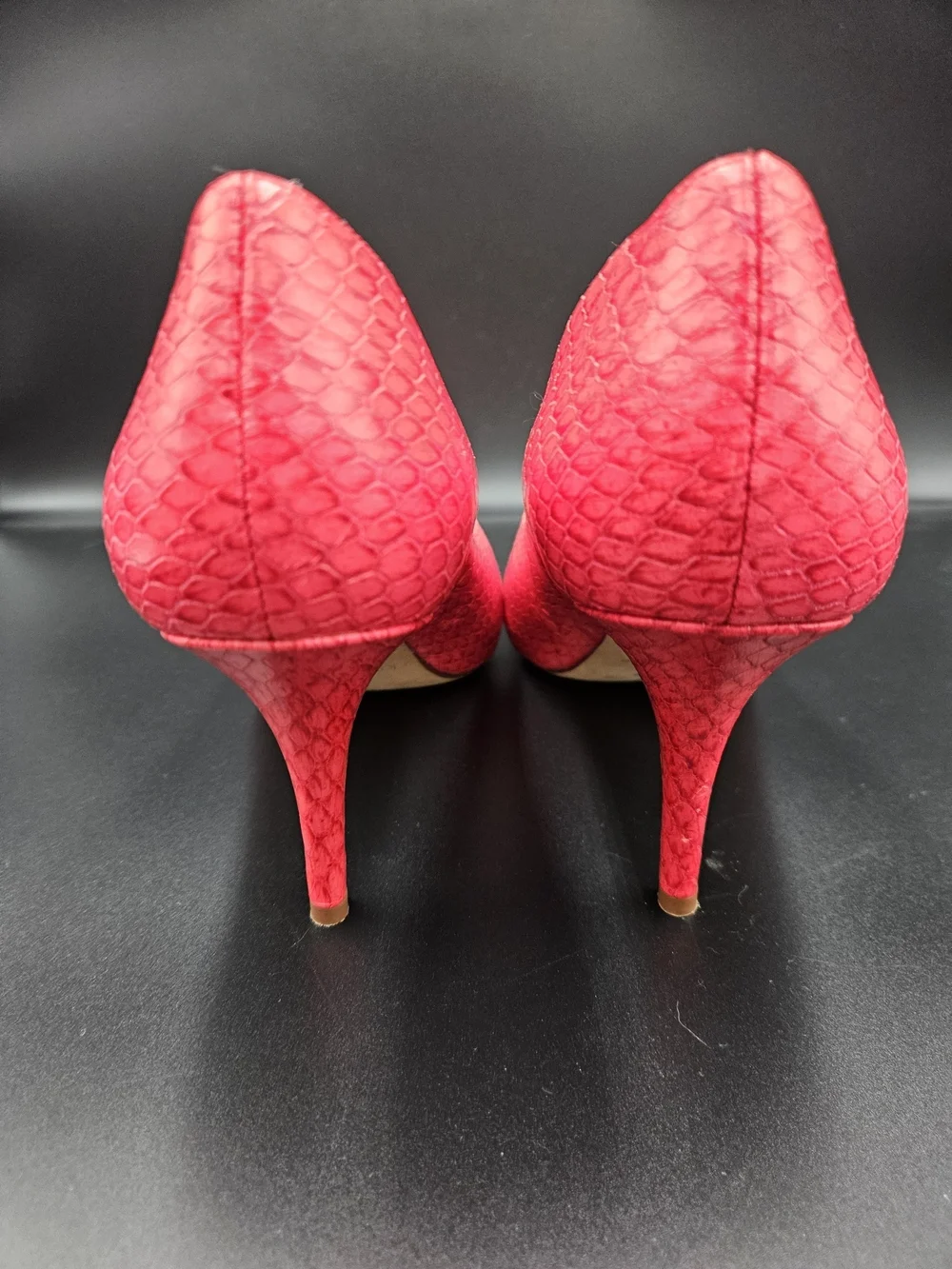 Kate Spade New York Red Snakeskin Embossed Peep Toe Heels Size 9B Made in Italy